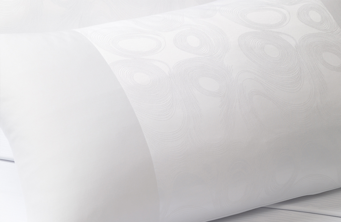 https://cdn.shopmarriott.cn/catalog/product/s/h/shop-marriott-jw-marriott-hotel-geo-pillowcases_5.jpg